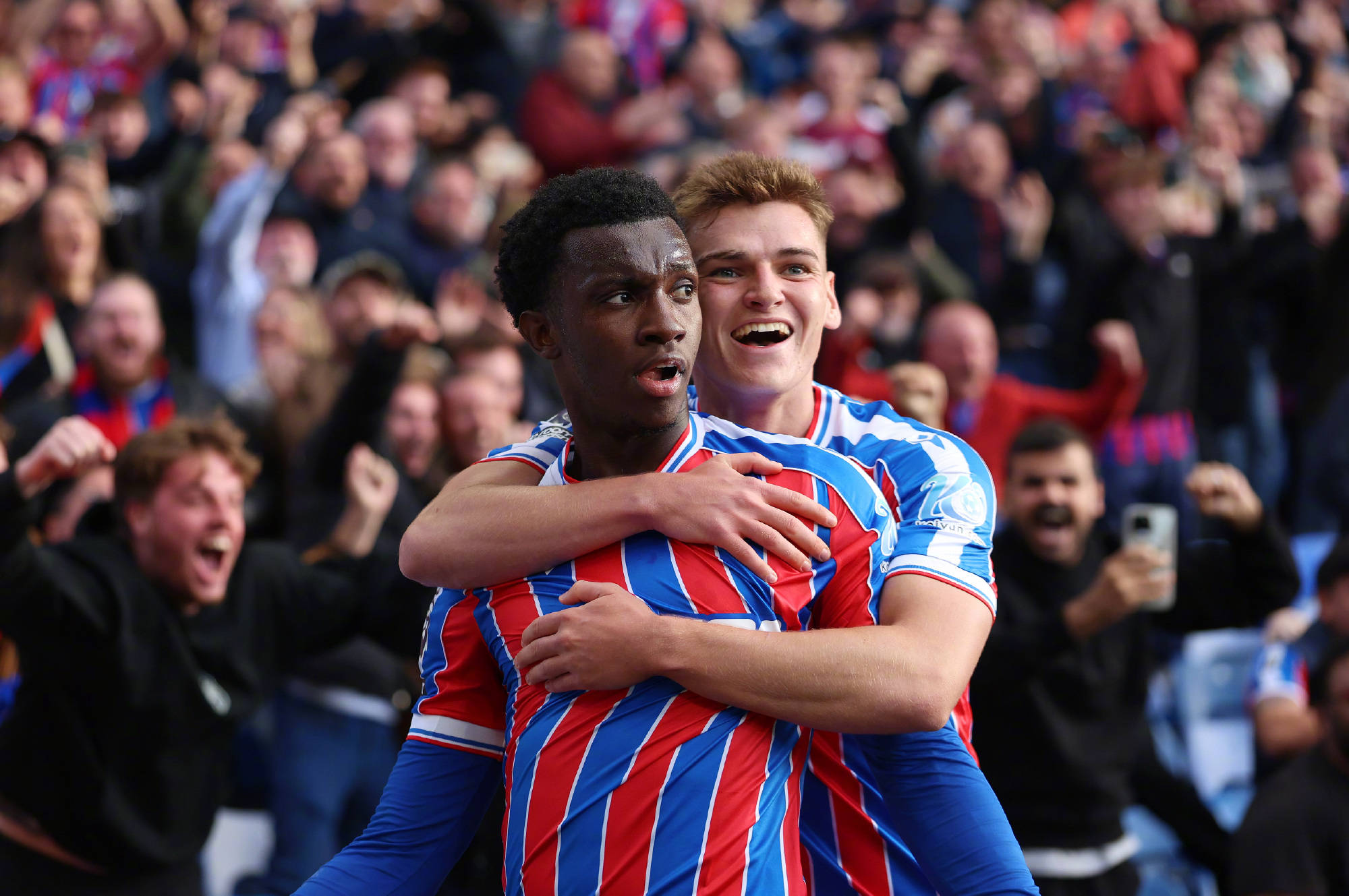 冷门频出！英超战况跌宕起伏