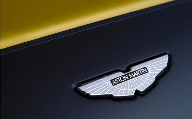 爱游戏娱乐-阿斯顿马丁翻盘威廉姆斯，佩雷兹刷新纪录