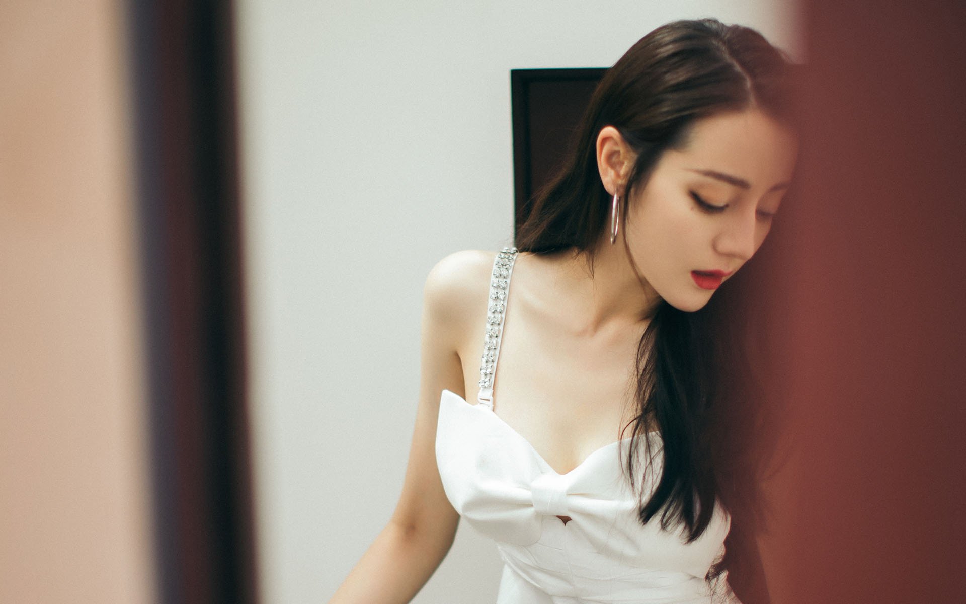 爱游戏官网-黄昏后的统治者，当团队鏖战遇见石宇奇的孤单芭蕾