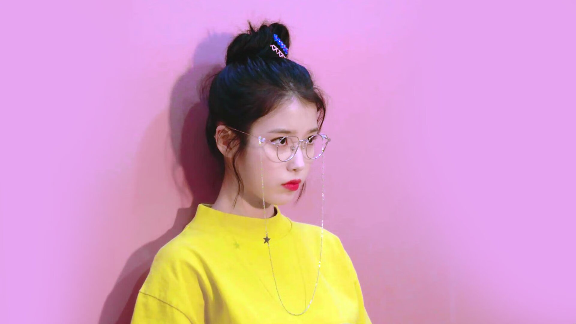 爱游戏-暮星照亮巴黎夜，蒂亚戈大师级演出引领西班牙国奥爆冷东道主