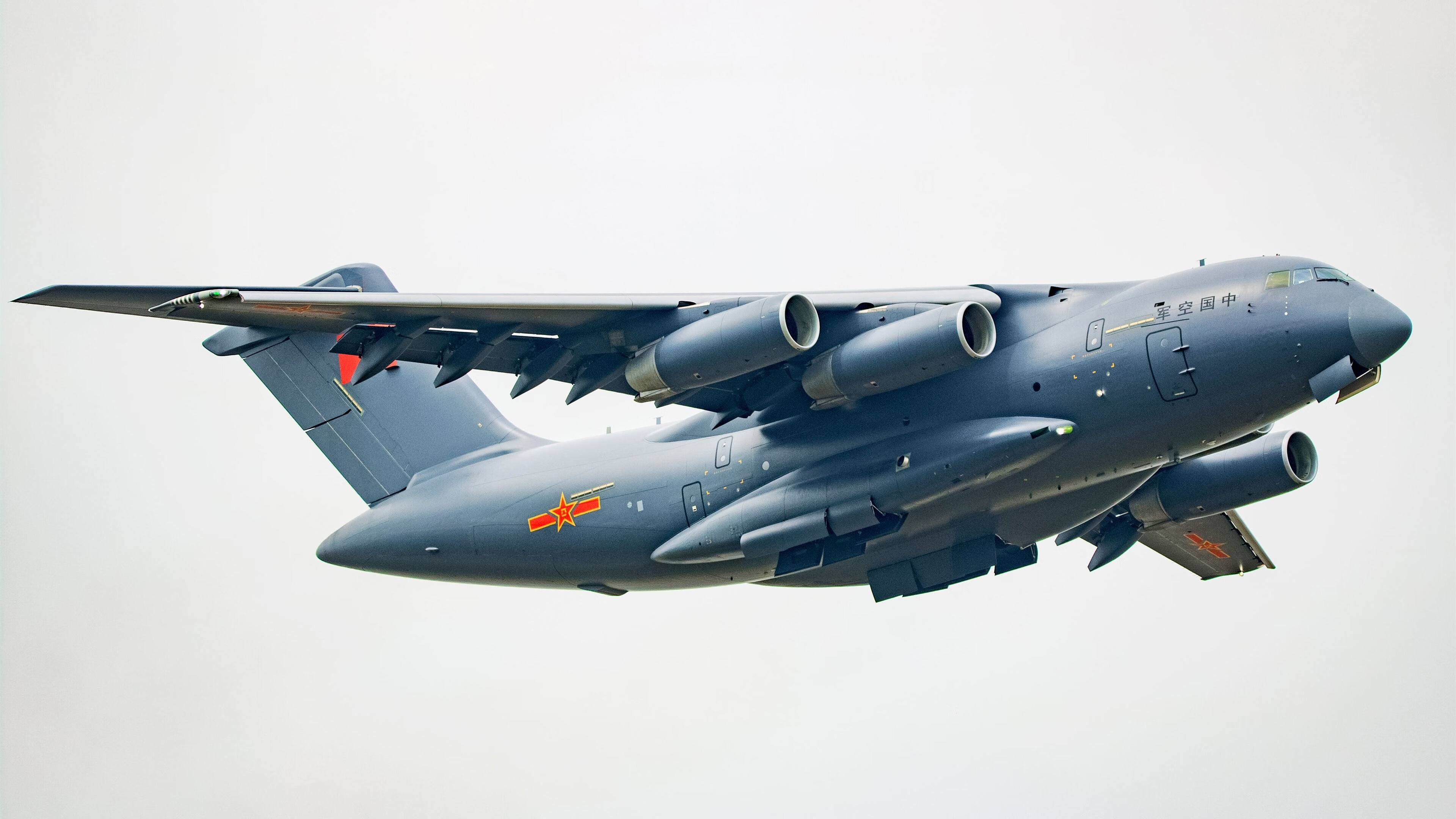 爱游戏官方-足球场上的洪都拉斯，哈弗茨成为德国关键先生