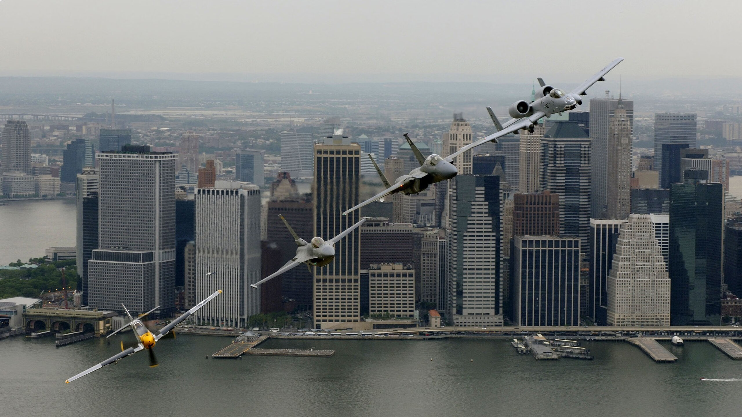 爱游戏体育-铁血与星火的碰撞，奥运周期关键战中活塞战术如何精准压制奇才