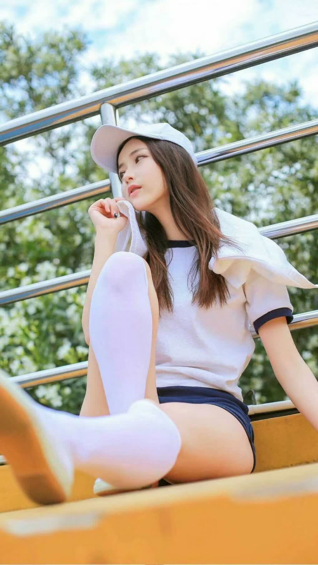 唯一一个没有冷门的夜晚，当齐耶赫的火焰点燃2026世界杯，西班牙用一场大胜写下了足球的另一种答案